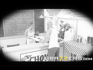 Brazzers - Kagney Linn Karter Loves Serving Burgers and Sucking Big Cock